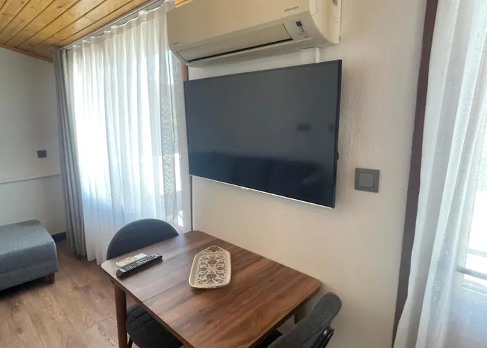 Apartment Yenice