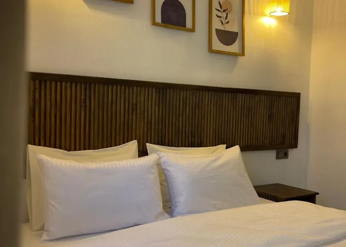 Yenice Apartment *