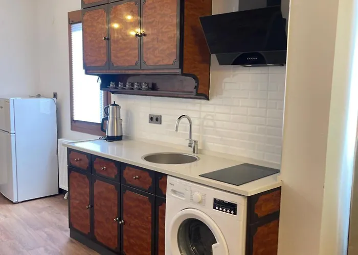Yenice Apartment