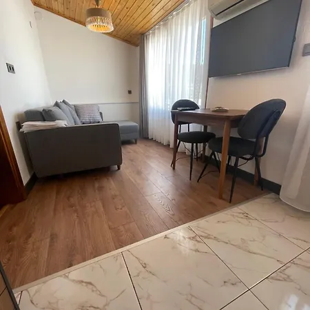 Apartment Yenice *