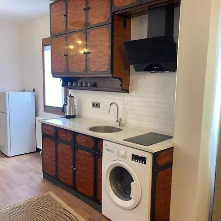 Yenice Apartment