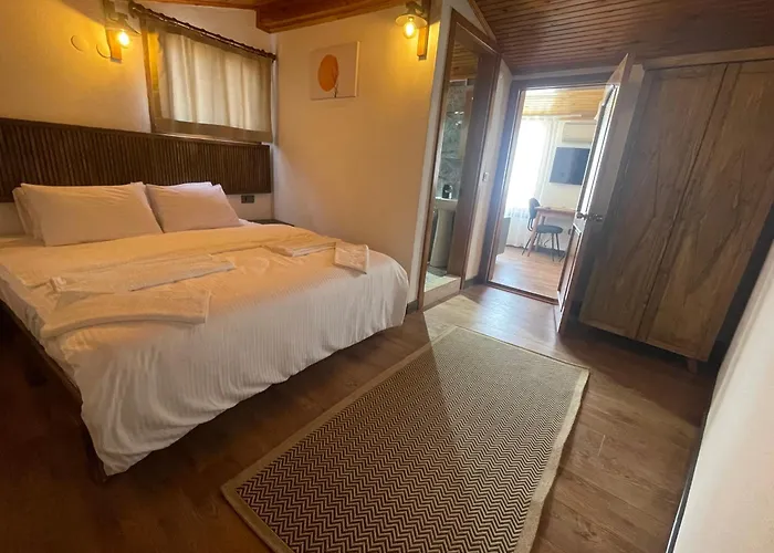 Yenice Foça