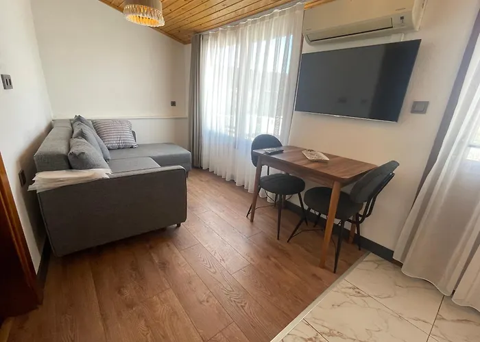 Yenice Lägenhet *